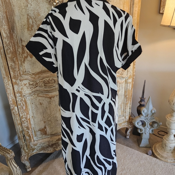 Rachel Zoe Black and White Abstract Midi Dress - Picture 8 of 11